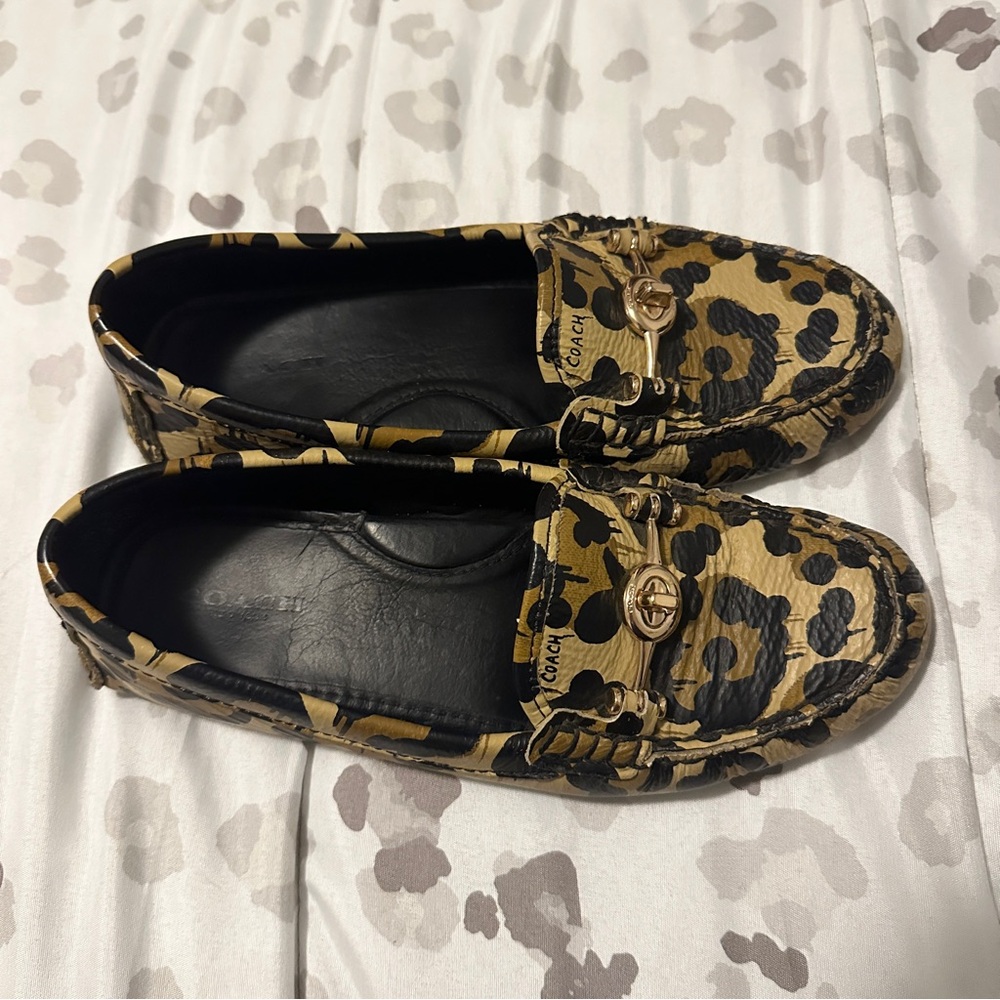 EUC Coach Arlene Loafer - Picture 6 of 14